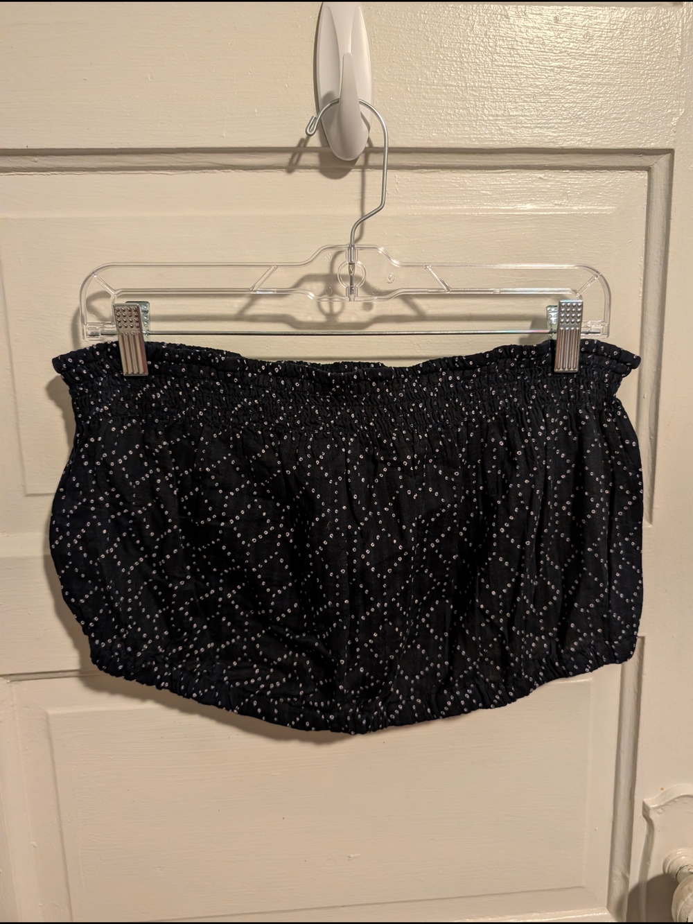 NWT Black Smocked Bandeau with White Diamond Dot Pattern